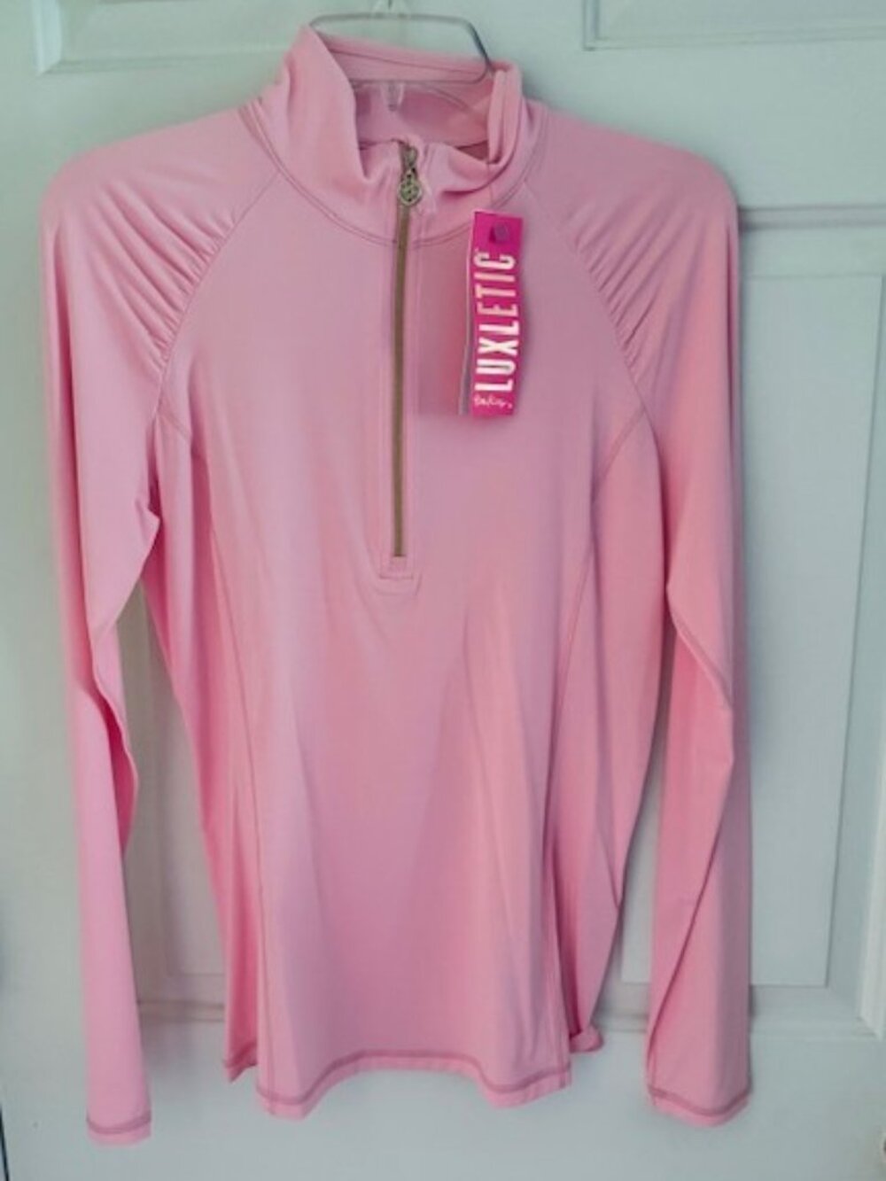 NWT Lilly Pulitzer Justine Half Zip Conch Shell Pink M HTF Luxletic UPF 50+